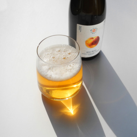 Alefried Mikrozirkus 34 Wilder Pfirsich Ernte 2019 Sauerbier Spezialbier aus Graz Steiermark im Craft Bier Online Shop bestellen - Craft Beer online kaufen